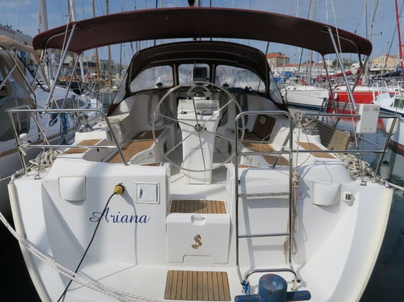 Oceanis Clipper 393