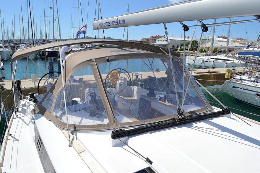 Sun Odyssey 469 