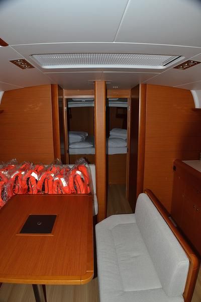 Sun Odyssey 469 