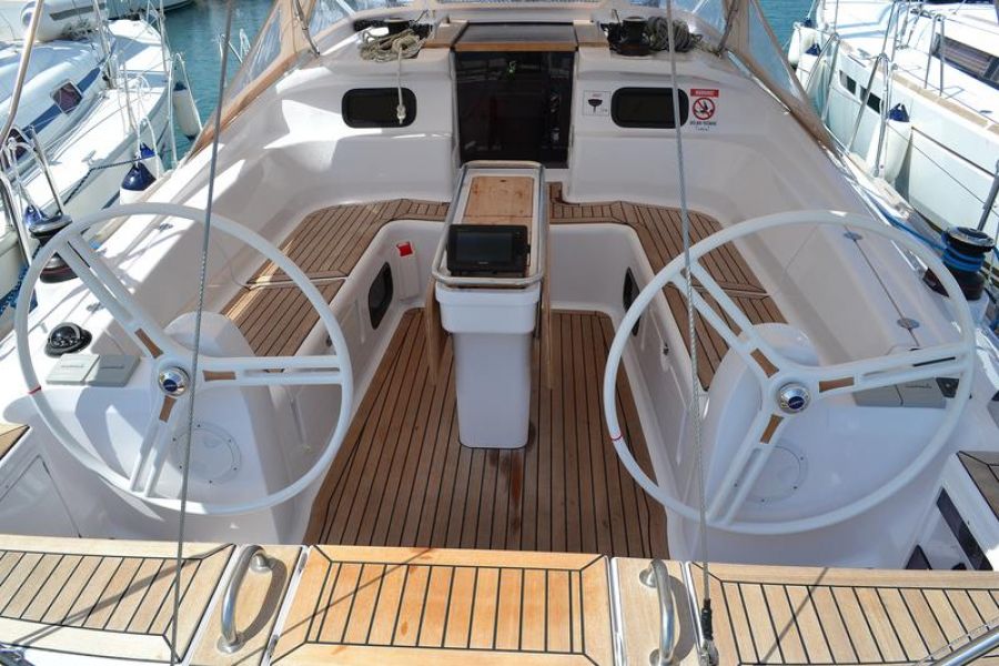 Elan 444 Impression