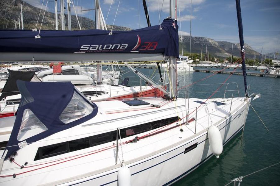 Salona 38