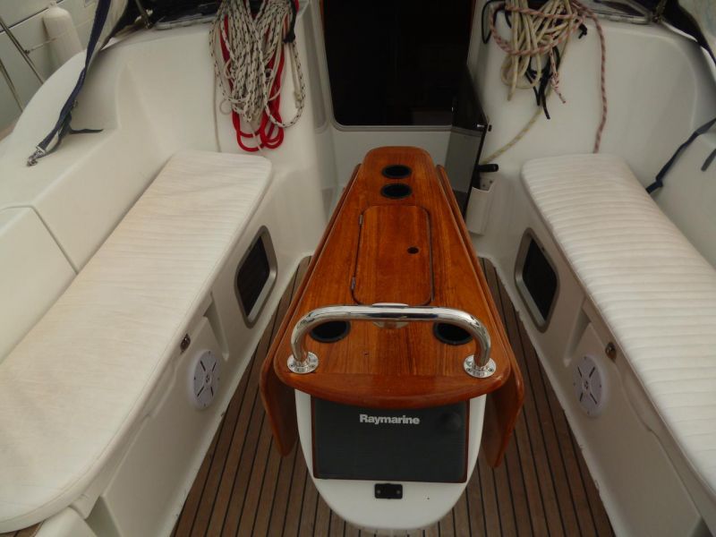 Sun Odyssey 42i