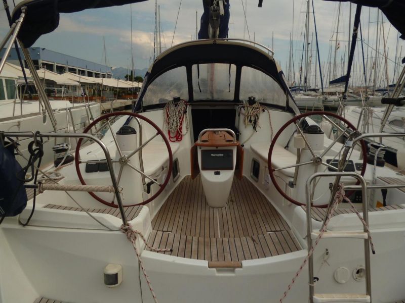 Sun Odyssey 42i