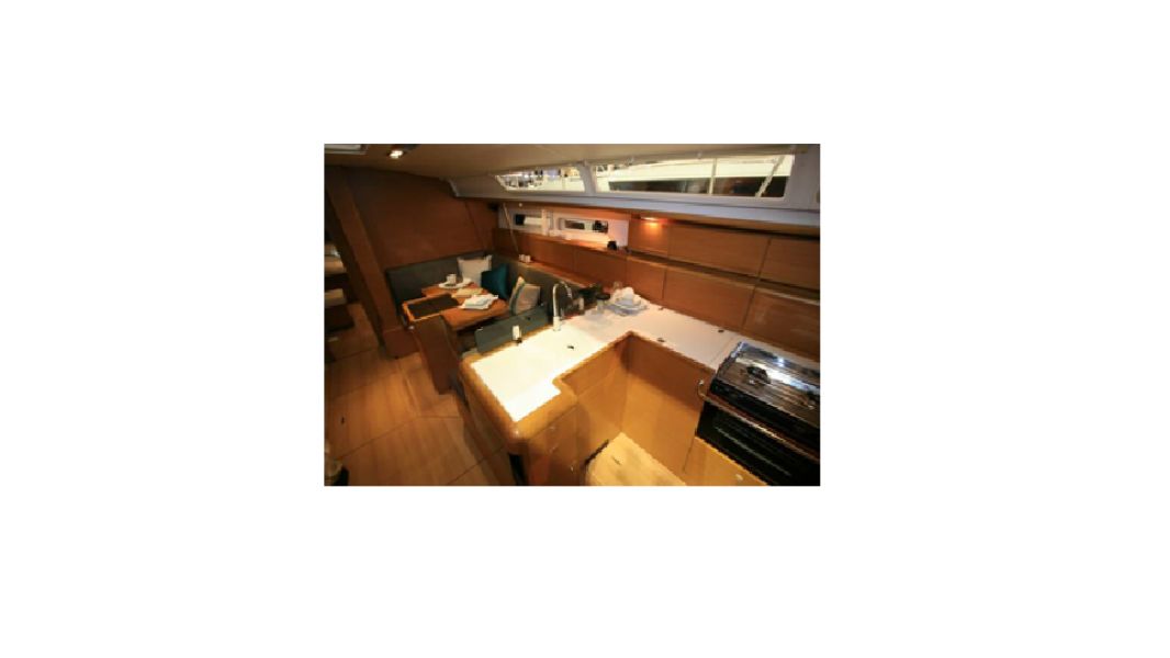 Sun Odyssey 439