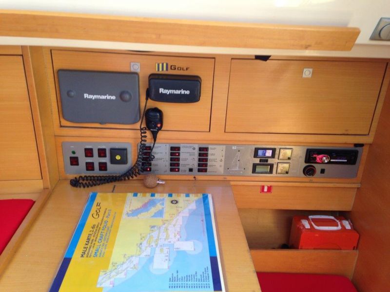 Elan 340
