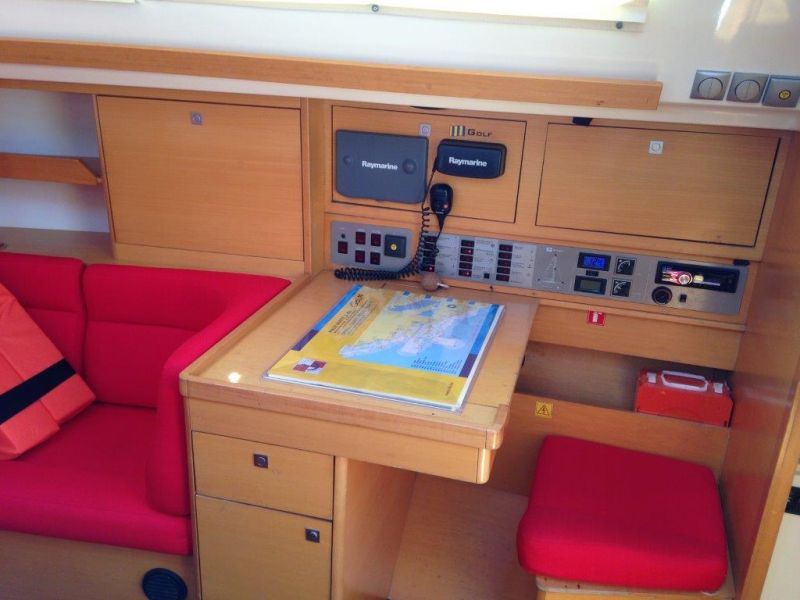 Elan 340