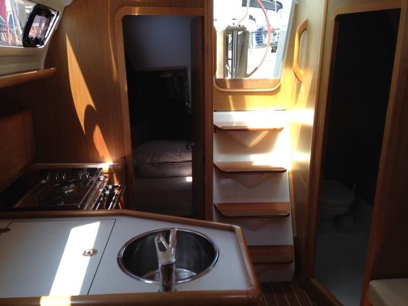 Sun Odyssey 33i