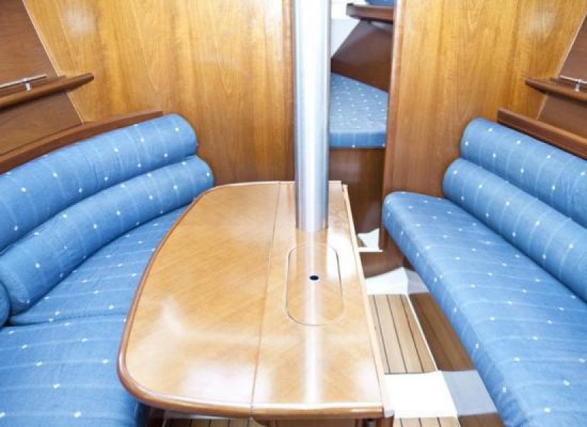 Oceanis 343