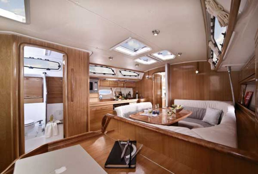 Bavaria 40