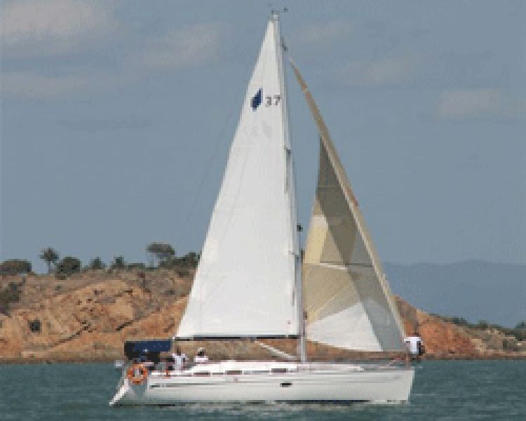 Bavaria 37