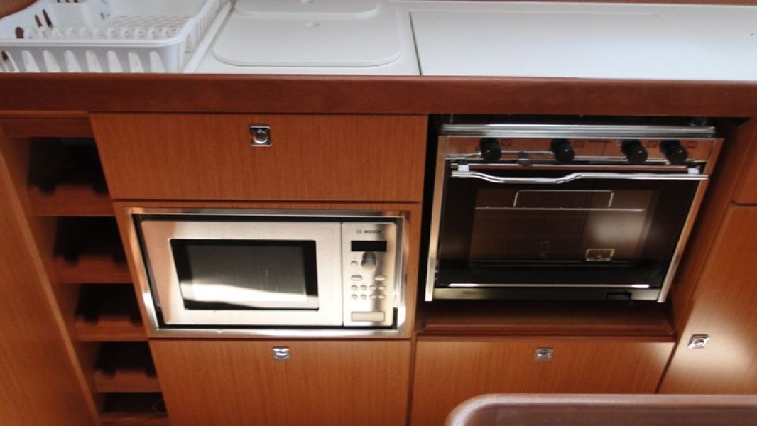 Bavaria Cr 56 (5+1)