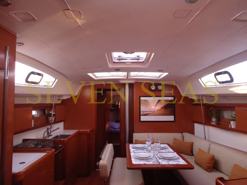 Oceanis 43