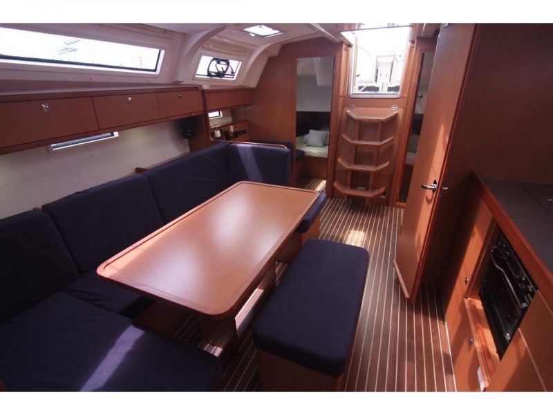 Bavaria Cruiser 41 