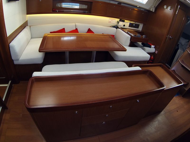 Oceanis 50 Family