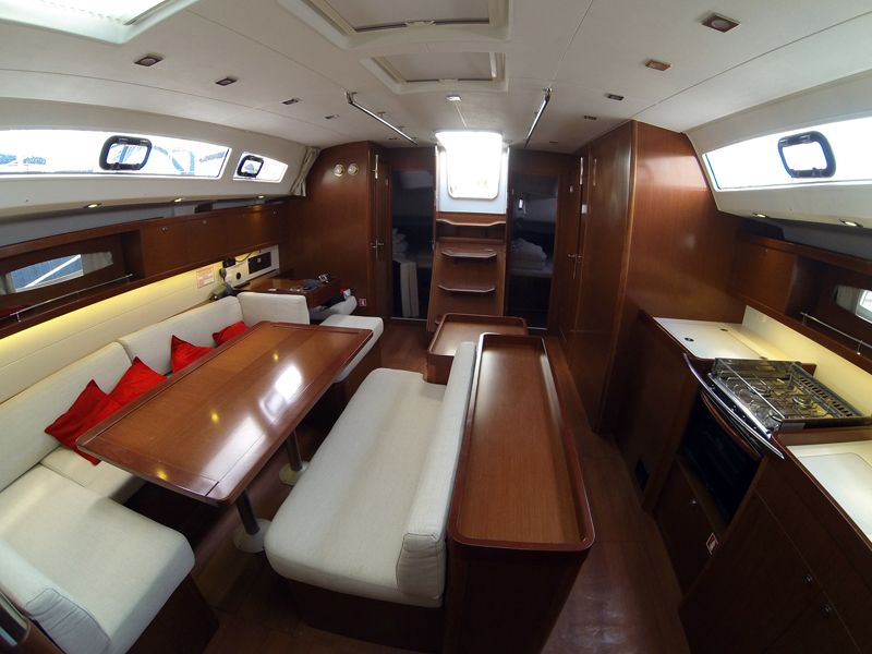 Oceanis 50 Family