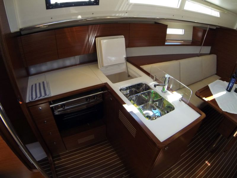 Salona 38