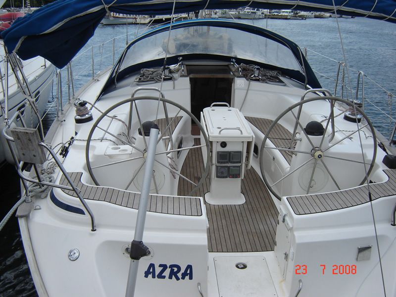 Bavaria 44