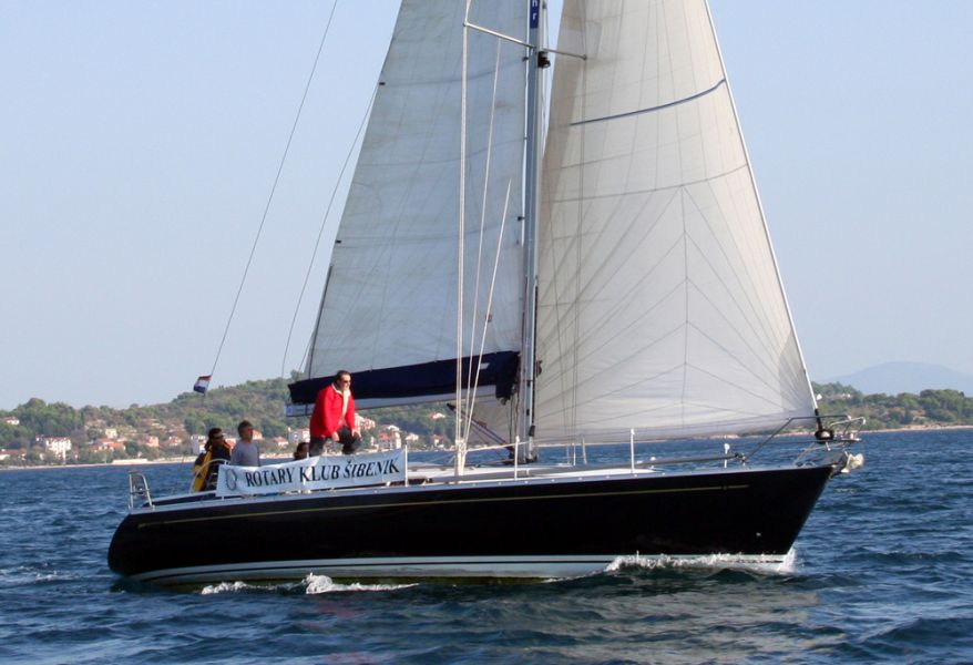 Grand Soleil 463