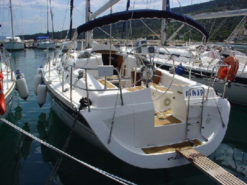 Elan 36