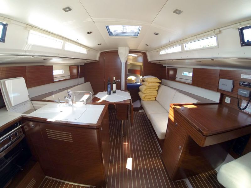 Salona 38