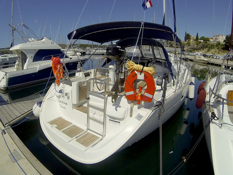 Oceanis Clipper 423