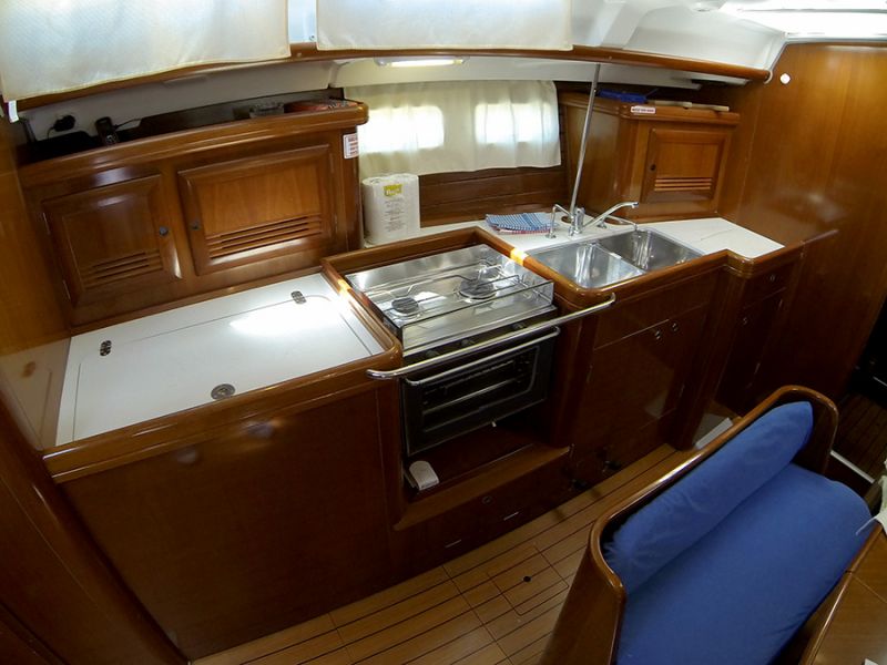 Oceanis Clipper 423