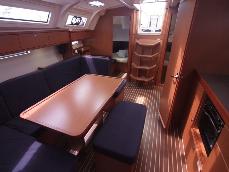 Bavaria Cruiser 41 