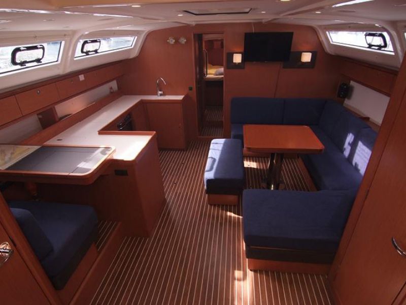 Bavaria Cruiser 51
