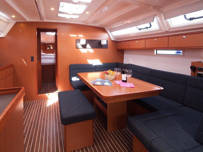 Bavaria 46 CN