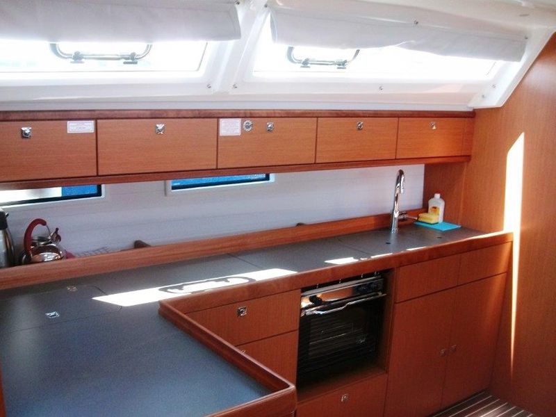 Bavaria 46 CN