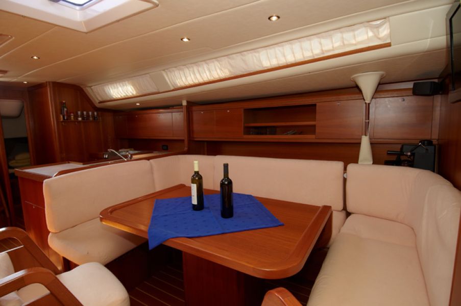 Grand Soleil 56