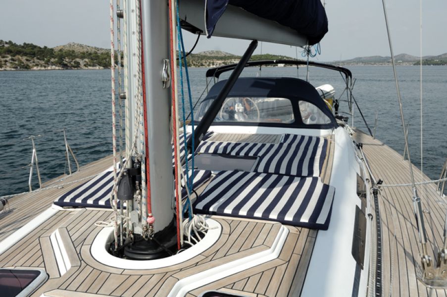 Grand Soleil 56