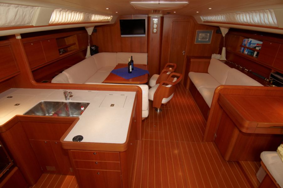 Grand Soleil 56