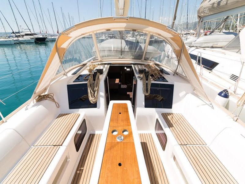 Dufour 410 Grand Large