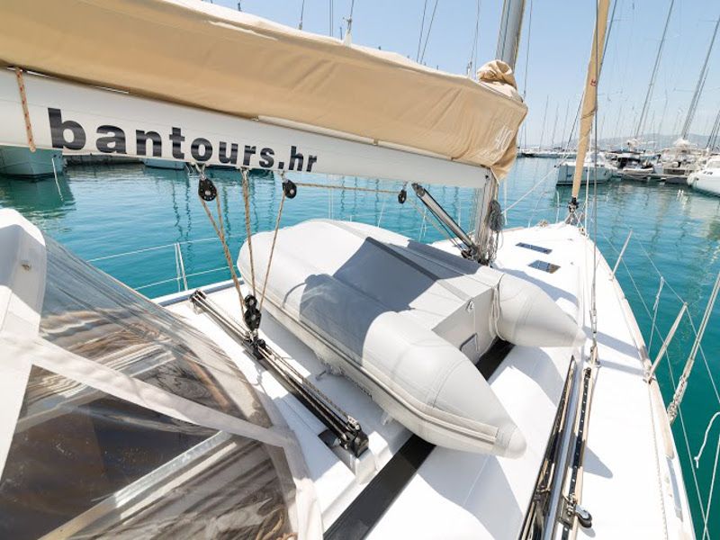 Dufour 410 Grand Large