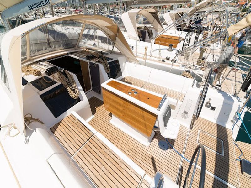 Dufour 410 Grand Large