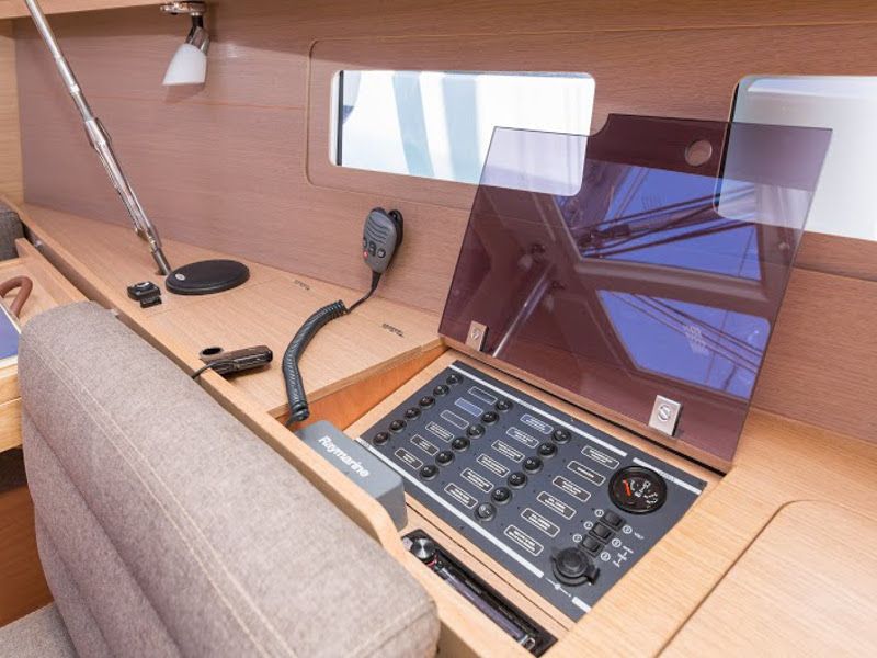 Dufour 410 Grand Large