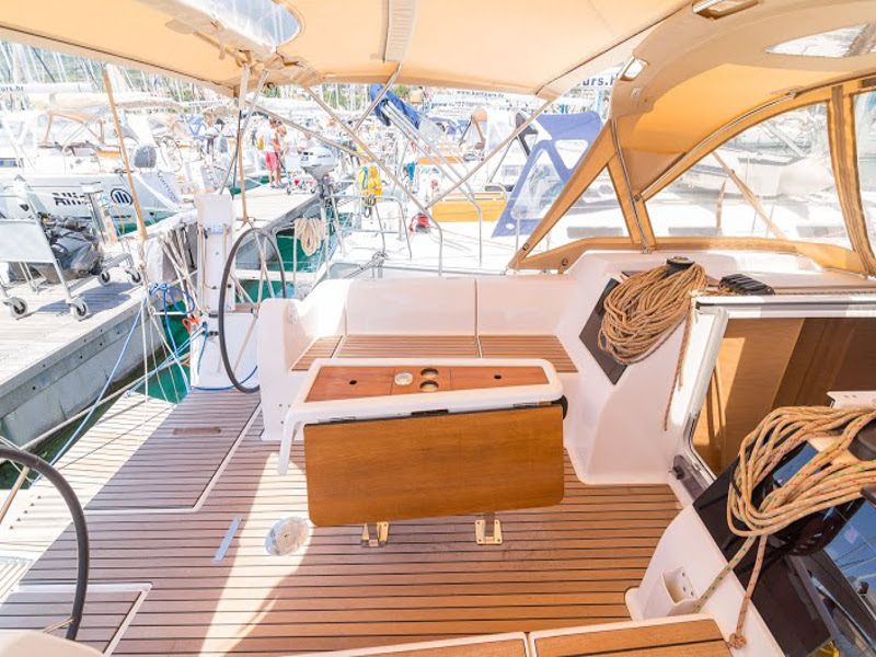 Dufour 382 Grand Large