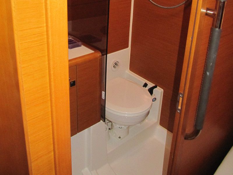Sun Odyssey 439