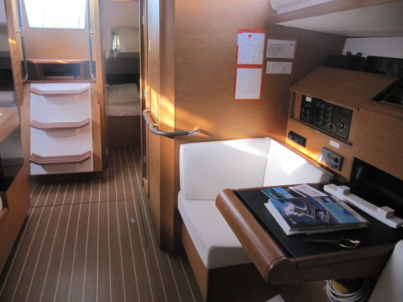 Sun Odyssey 439