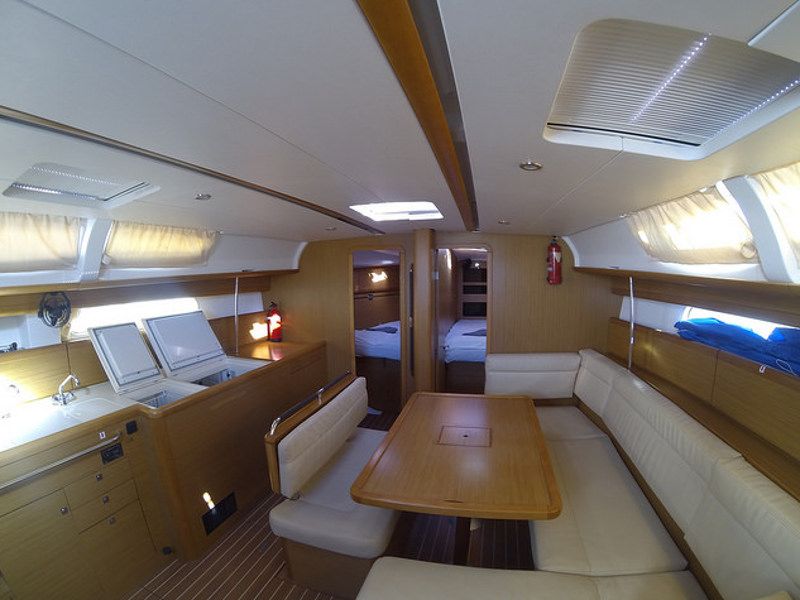 Sun Odyssey 44 i