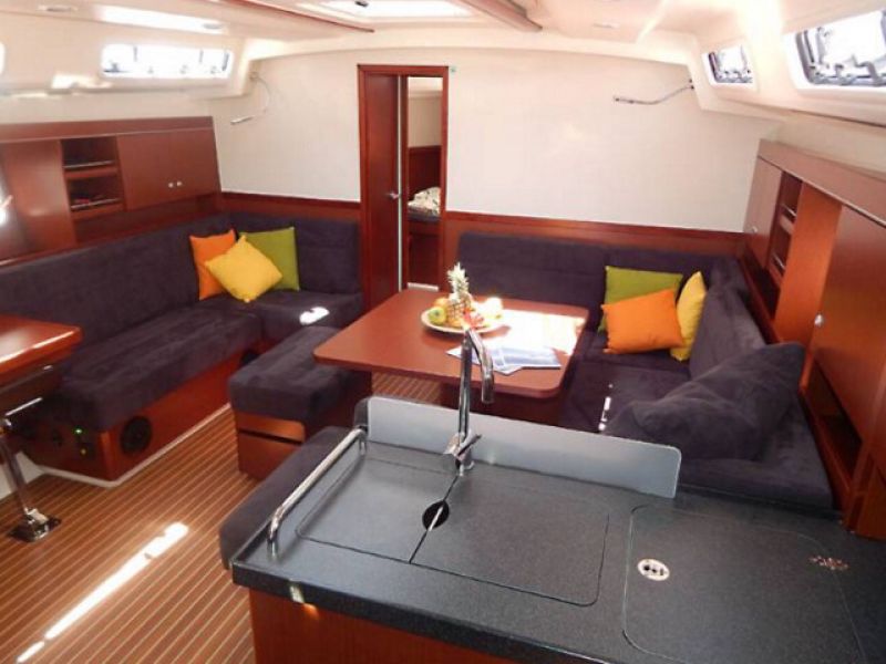 Hanse 445