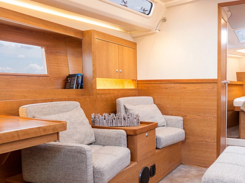 Hanse 455