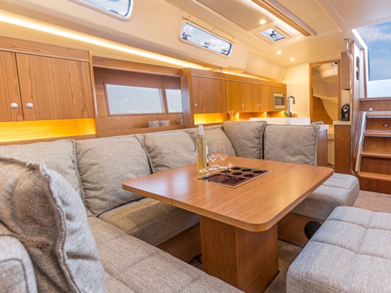 Hanse 455