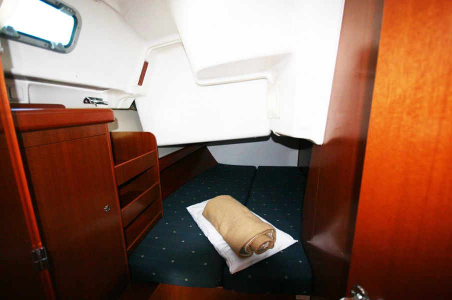 Oceanis Clipper 423