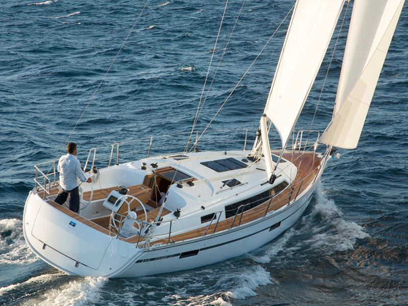 Bavaria Cruiser 37
