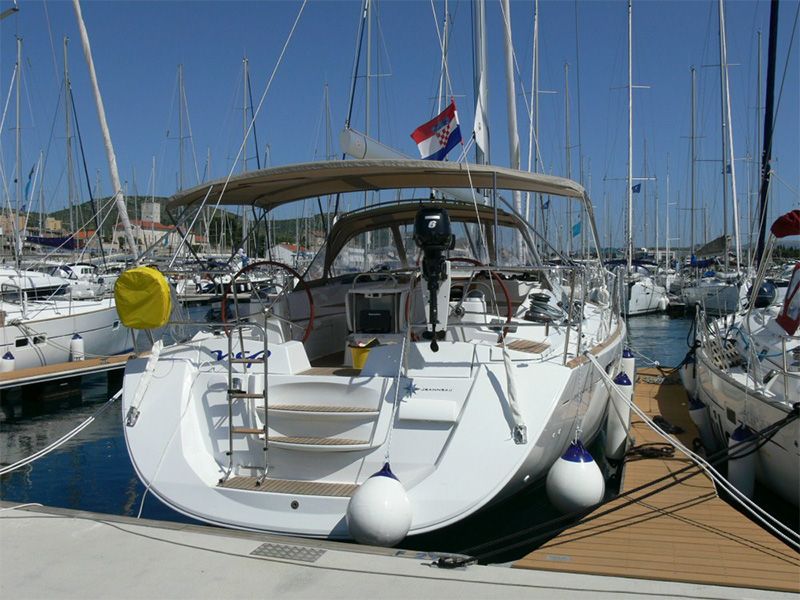 Jeanneau 53