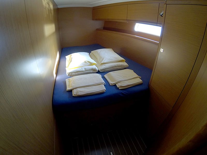 Jeanneau 53