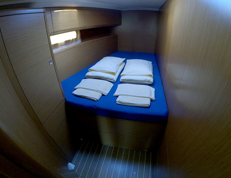 Jeanneau 53
