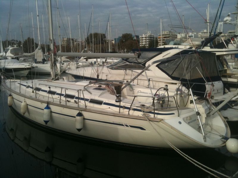 Bavaria 44
